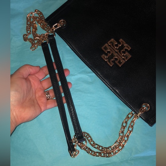 Tory Burch Black Britten Swingpack Leather Bag - Picture 7 of 15